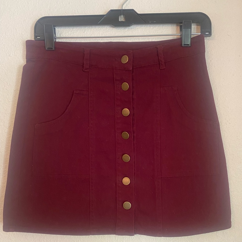 Maroon button front skirt